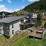 Highview Retreat