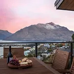 Classy Conifer By Relaxaway Holiday Homes