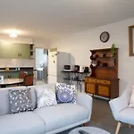Comfy City Centre Home