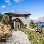 Sunshine Bay Escape - Close To Central Queenstown