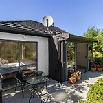 Fernhill Stunning View Home