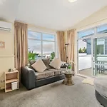 Scenic Peaks - Queenstown Holiday Apartment