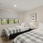 Quail\'S Nest, Queenstown - Luxury Home & Garden