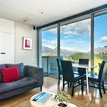 Pure Retreat Lake View