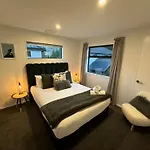 Villa Lusso - Unwind In Luxury And Relax In The Hot Tub