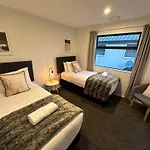 Villa Lusso - Unwind In Luxury And Relax In The Hot Tub