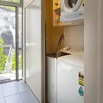 Stunning 1 Bedroom Studio Apartment