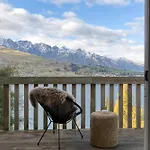 Lake & Mountain View Home In Cbd