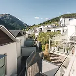Blue Peaks Apartments