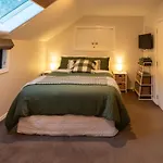 The Loft At Sixty-7
