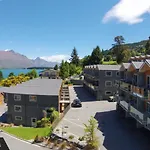 Alpine Village - 2 Bedroom Executive Apartment