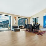 Lake Panorama Villa