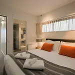 Panorama Terrace Apartments - Element Escapes