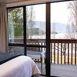 Haka House Queenstown Lakefront