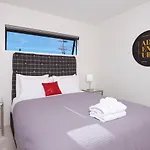 Central Spa Escape - Queenstown Apartment F2