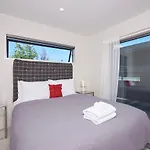 Southern Lakes Spa - Queenstown Apartment R2