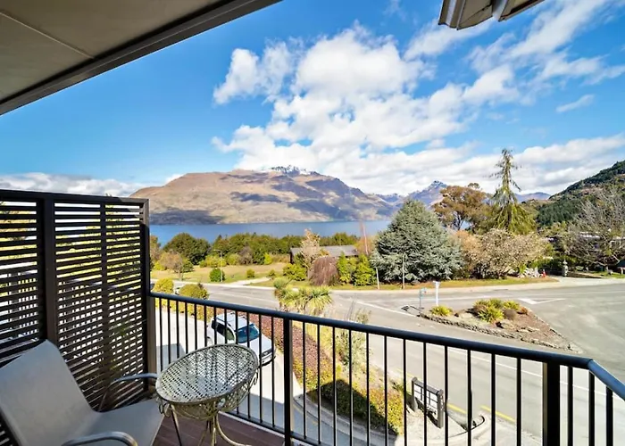 Sunshine Bay Escape - Close To Central Queenstown