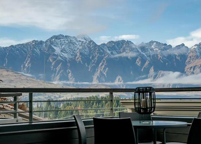 Happy Daze - Central Queenstown