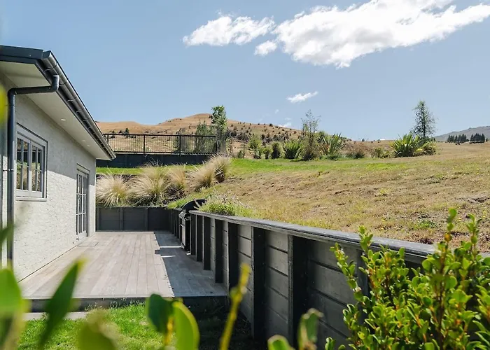 Queenstowns Country 2-Bed Cottage, 12Min From Cbd
