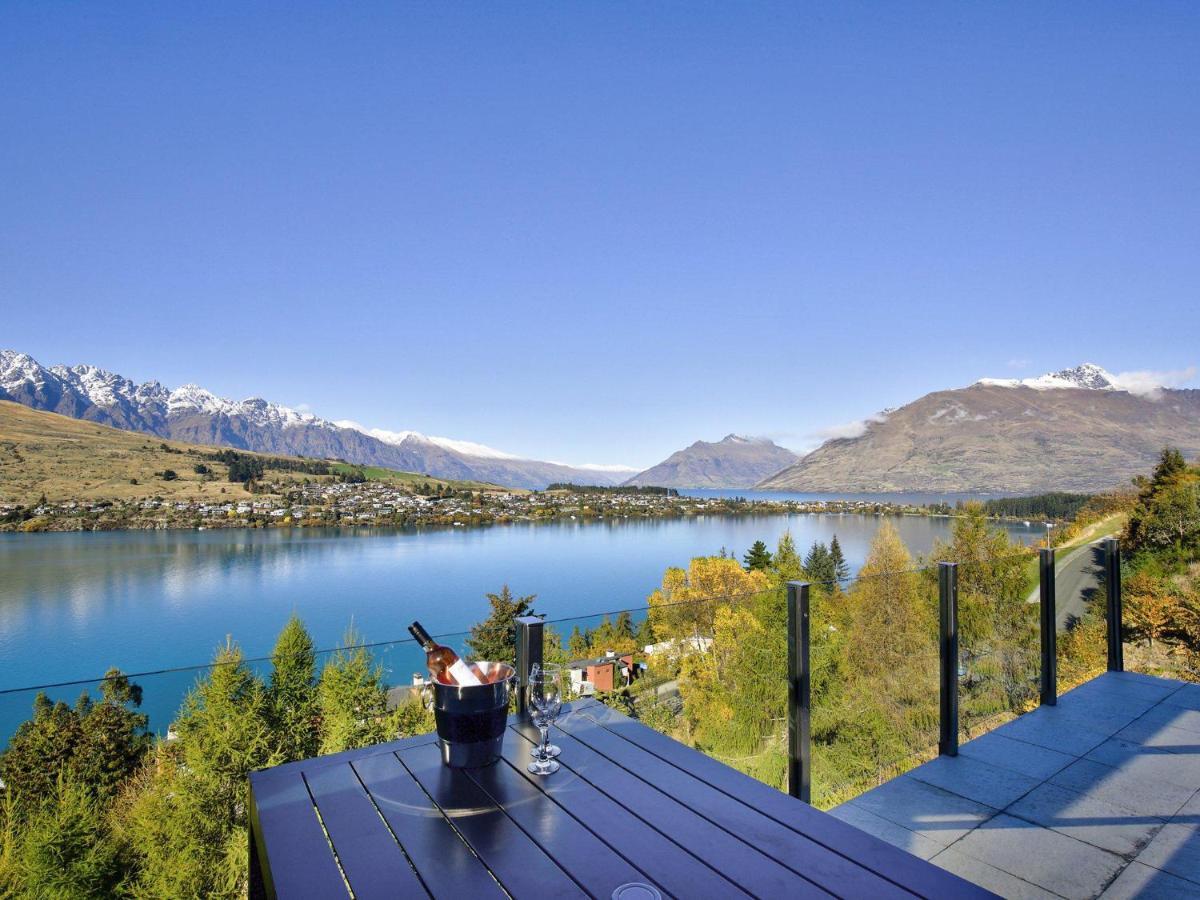 Remarkable Hideaway By Relaxaway Homes Holiday home Queenstown