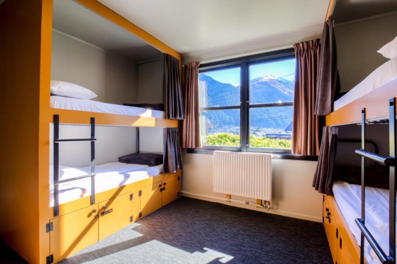The Black Sheep Backpackers Hostel *
