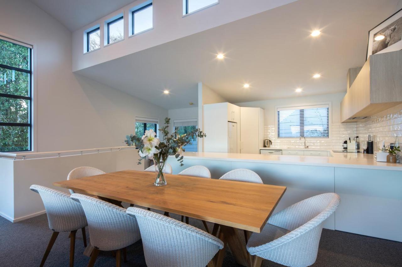 Apartment Lakefront Living - Exquisite Views - 3 Bedrooms Queenstown