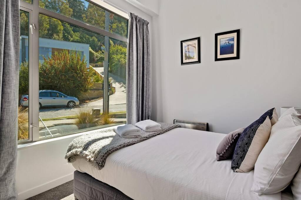 Toru - Eclectic With Delightful Views *