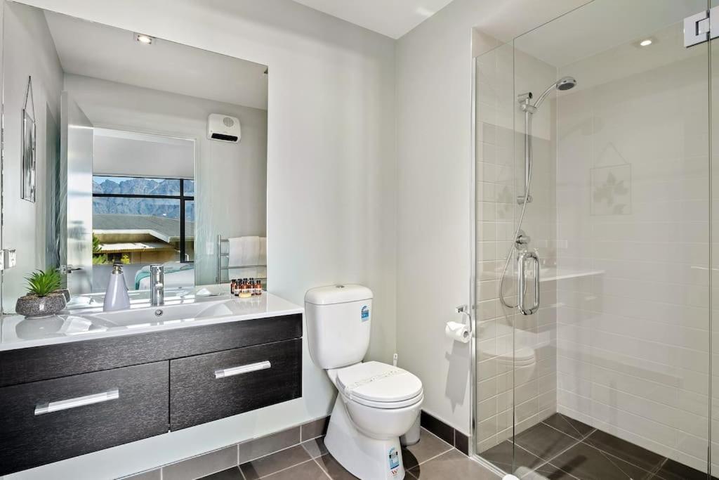 Toru - Eclectic With Delightful Views