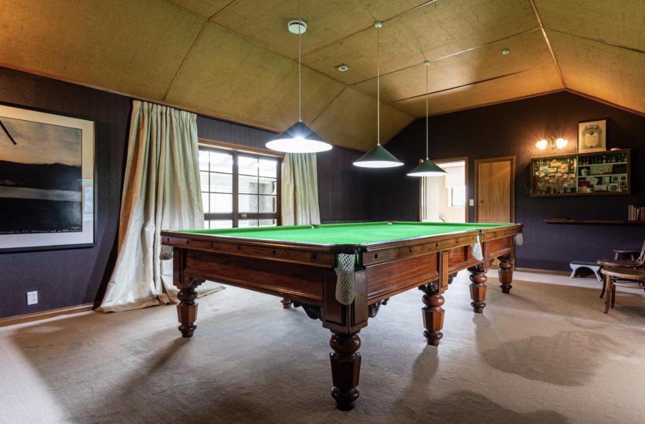 The Billiards *