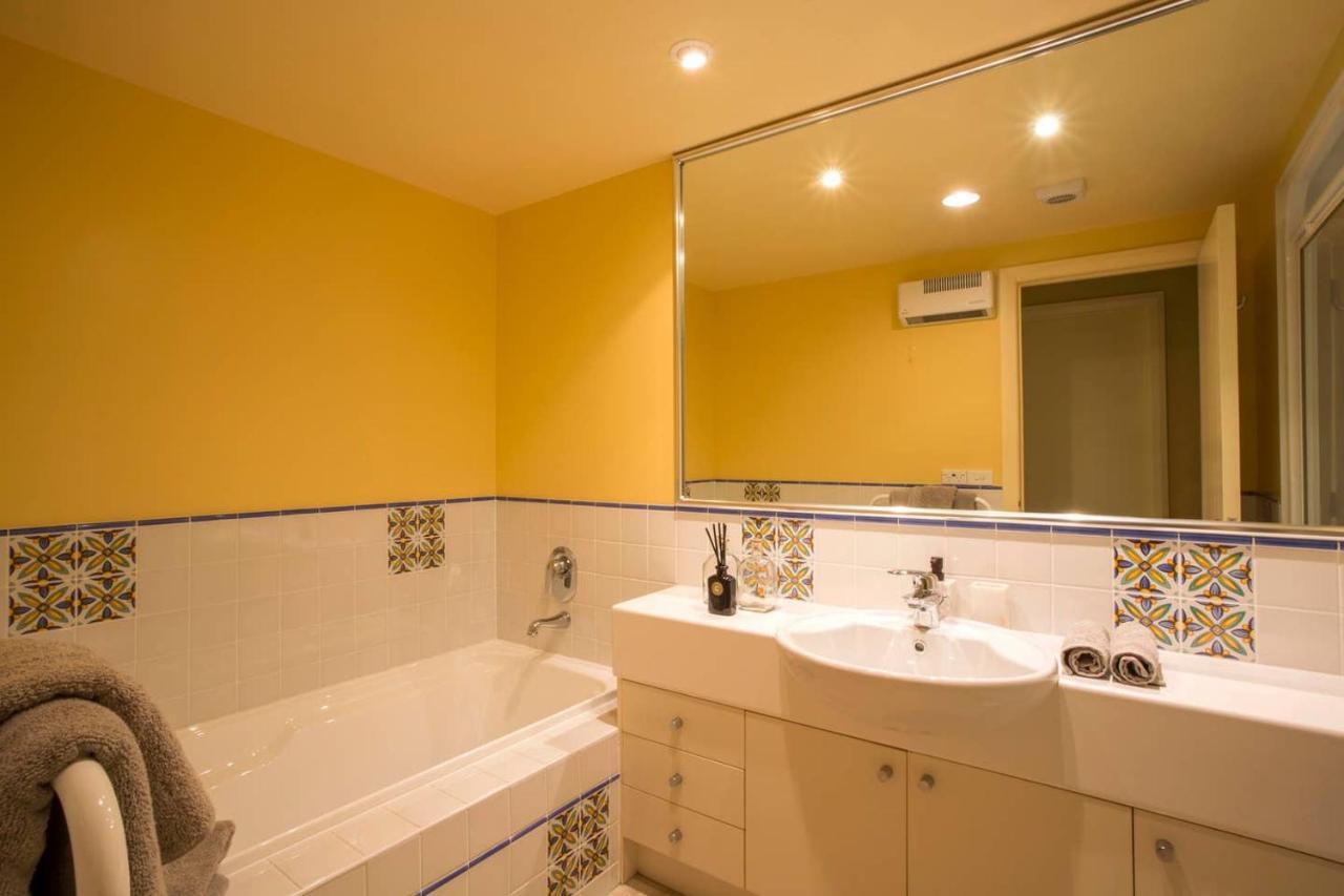 139 On Peninsula - The Ideal Retreat 2 Bedroom Apartment