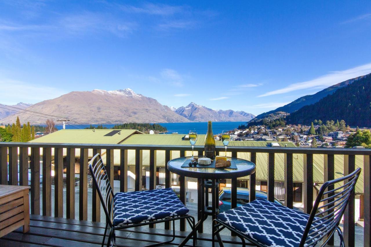 Mountain Vista Apartment