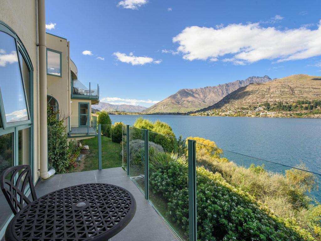 Lakefront Living At Remarkables Retreat - Unit 4 Apartment Queenstown