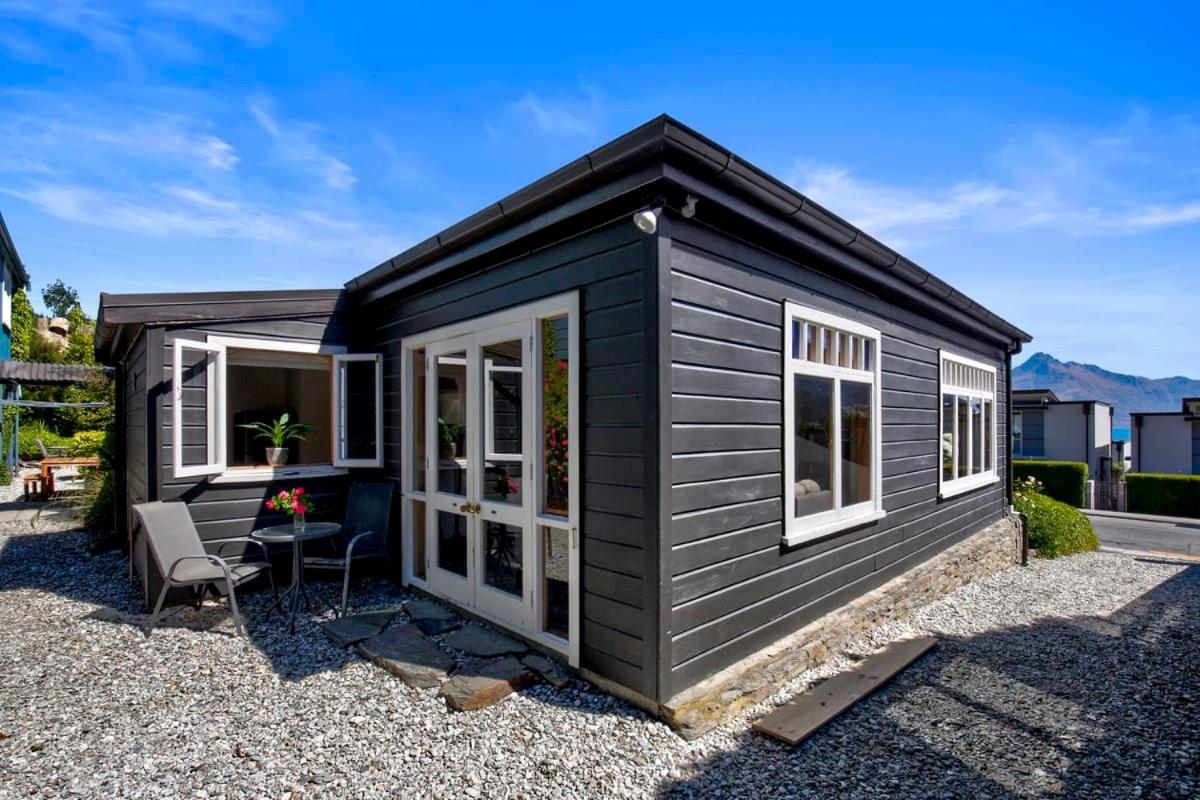 Holiday home Historic Stonehouse & Alley - Sleeps 14 With Pool