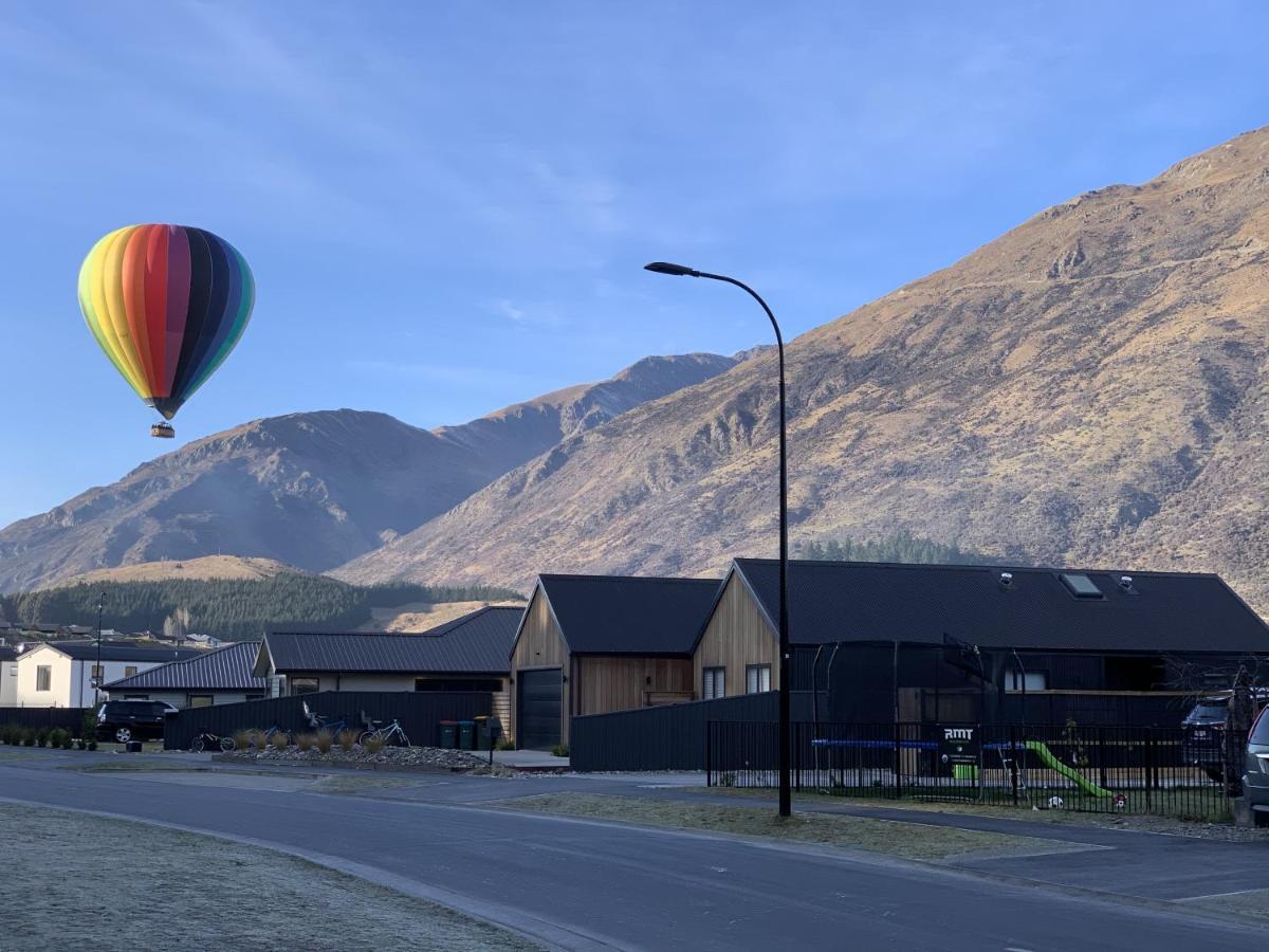 Hillside Guest house Queenstown