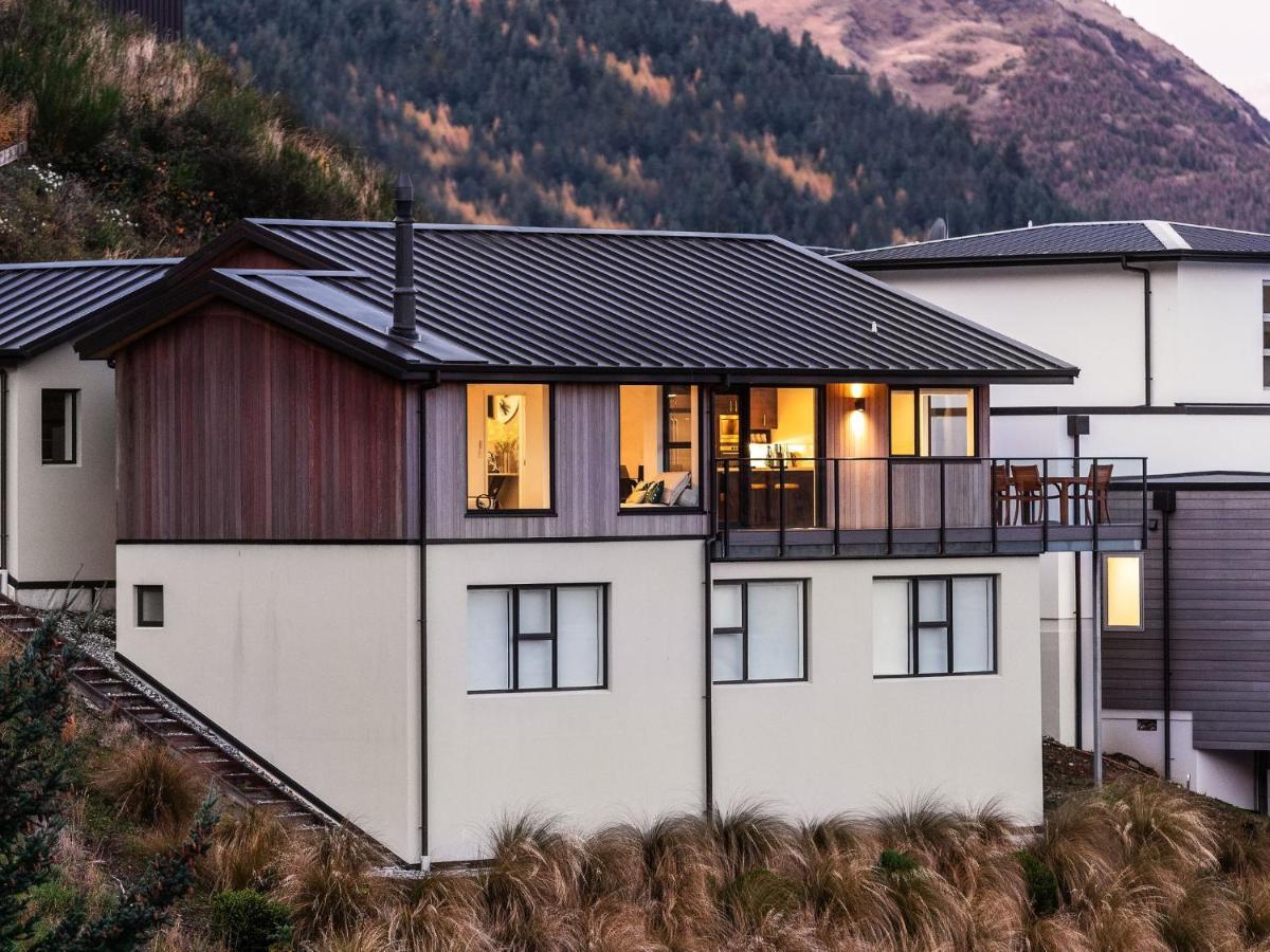 Classy Conifer By Relaxaway Homes * Queenstown