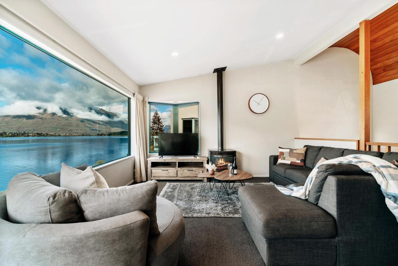 Lakefront Living At Remarkables Retreat Unit 3