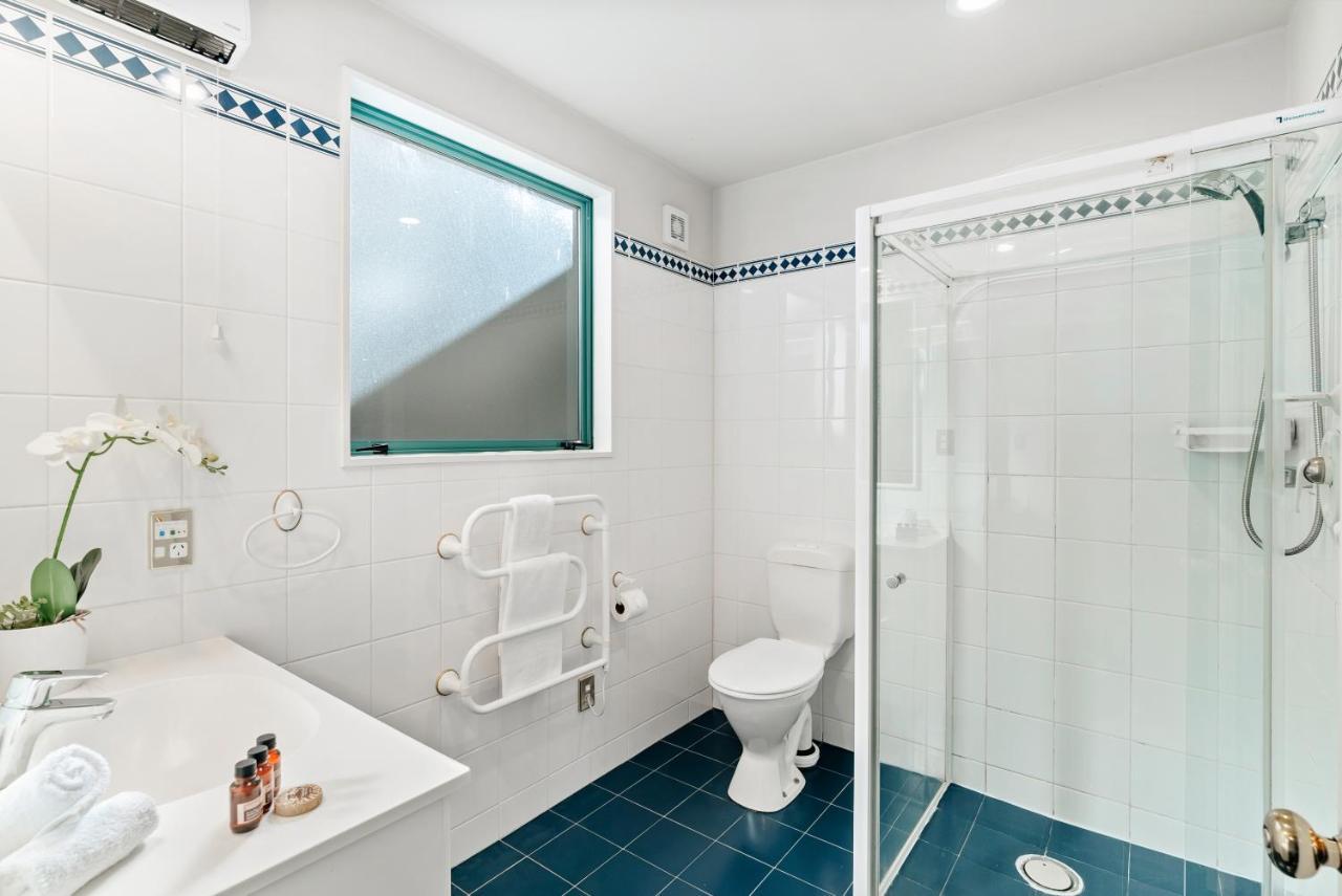Lakefront Living At Remarkables Retreat Unit 3