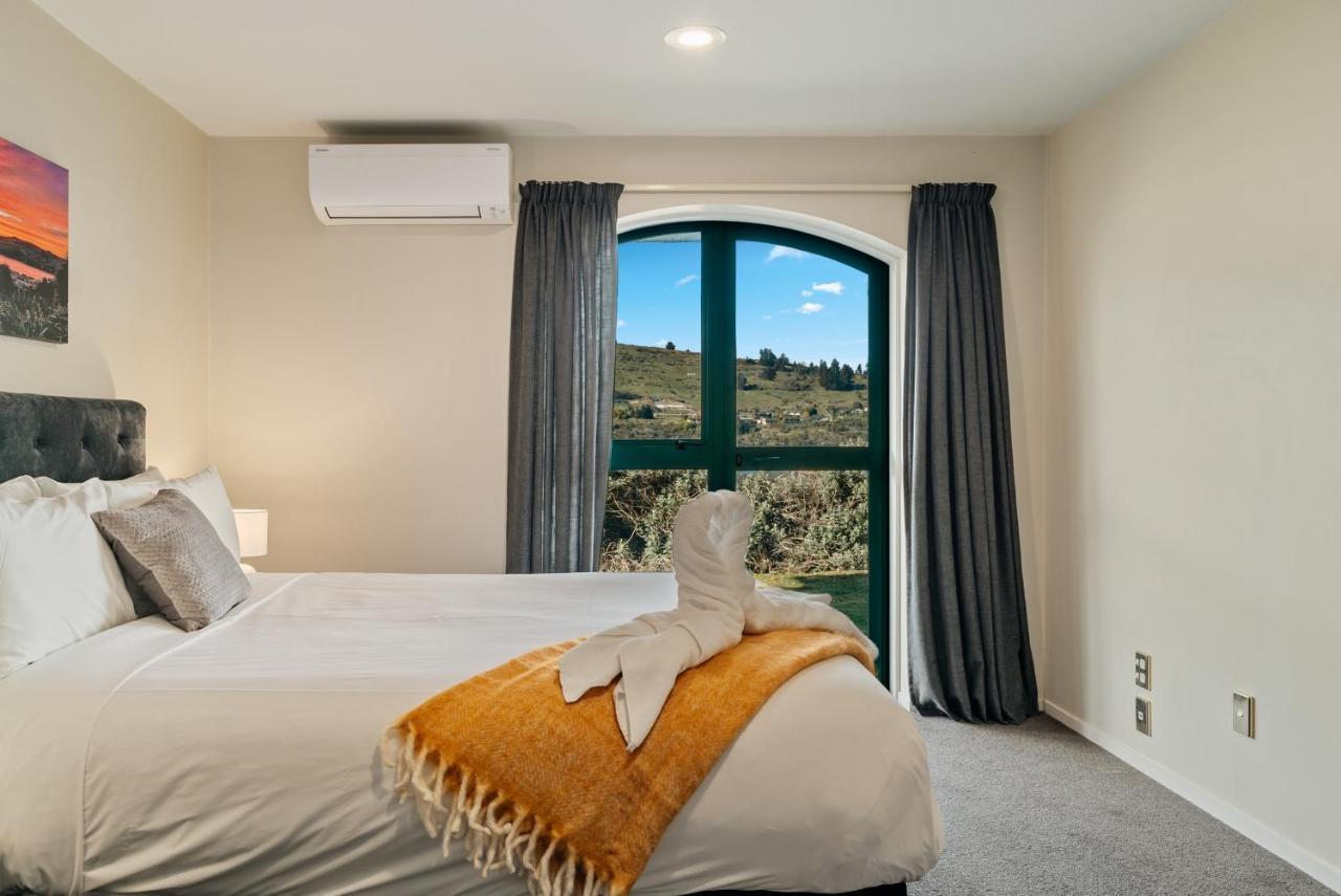 Lakefront Living At Remarkables Retreat Unit 3 Apartment