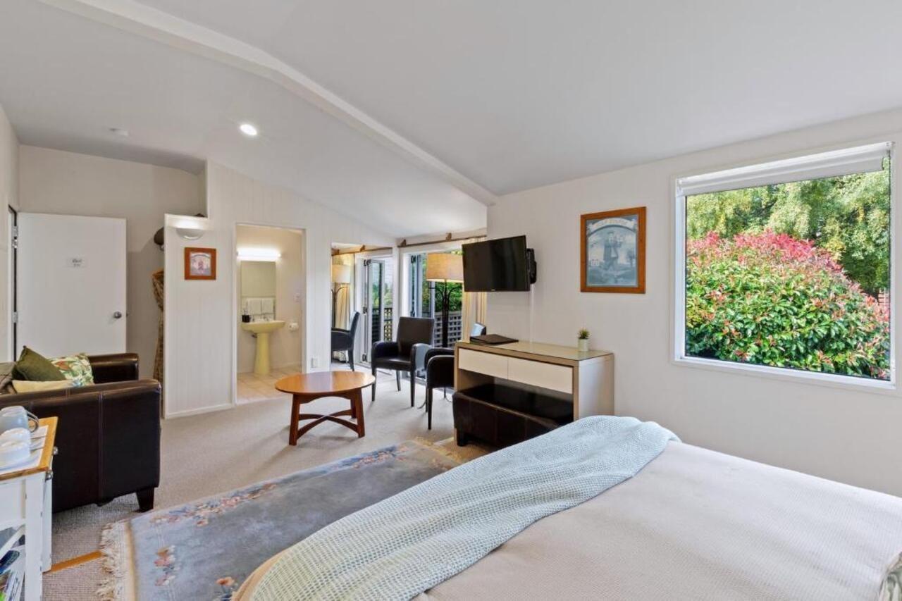 House And Bed & Breakfast 4*