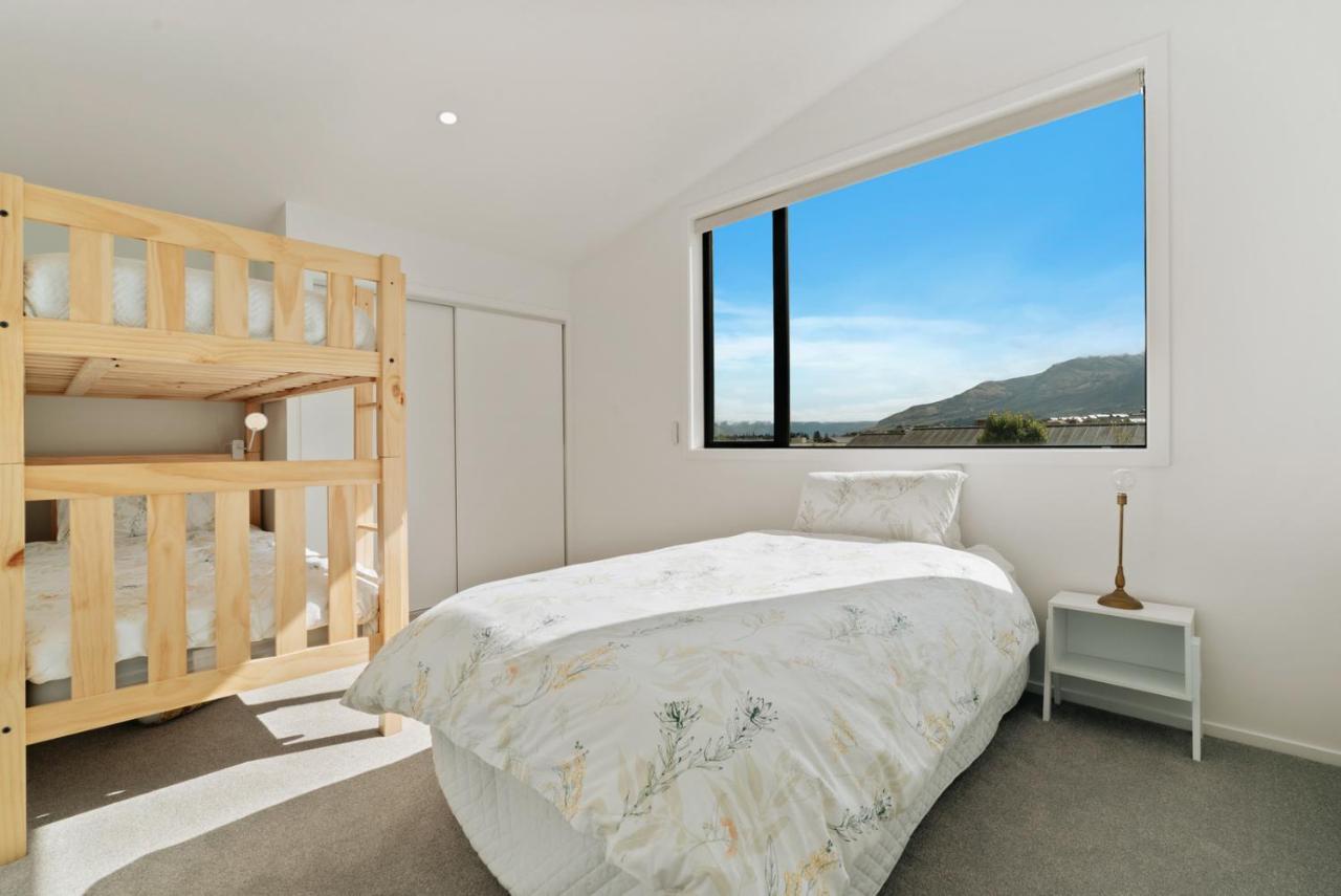 Jacks Point Family Retreat - Jacks Point Holiday home *
