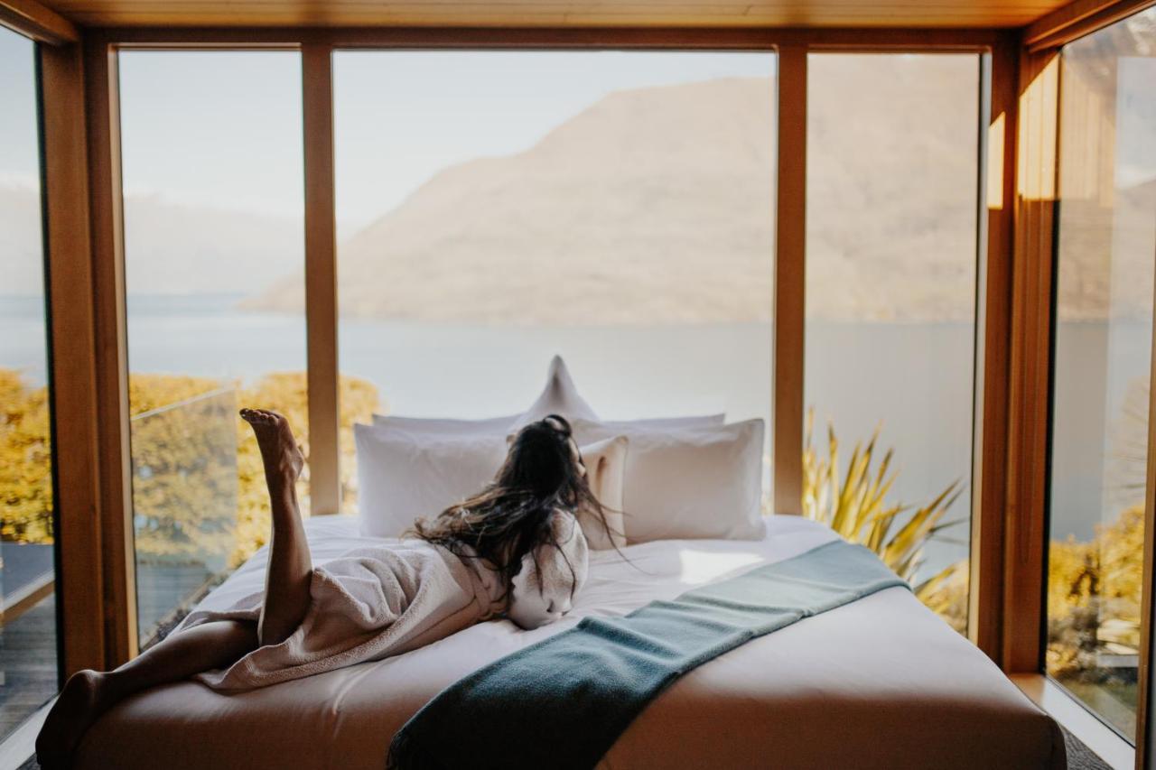 Azur 5* Queenstown