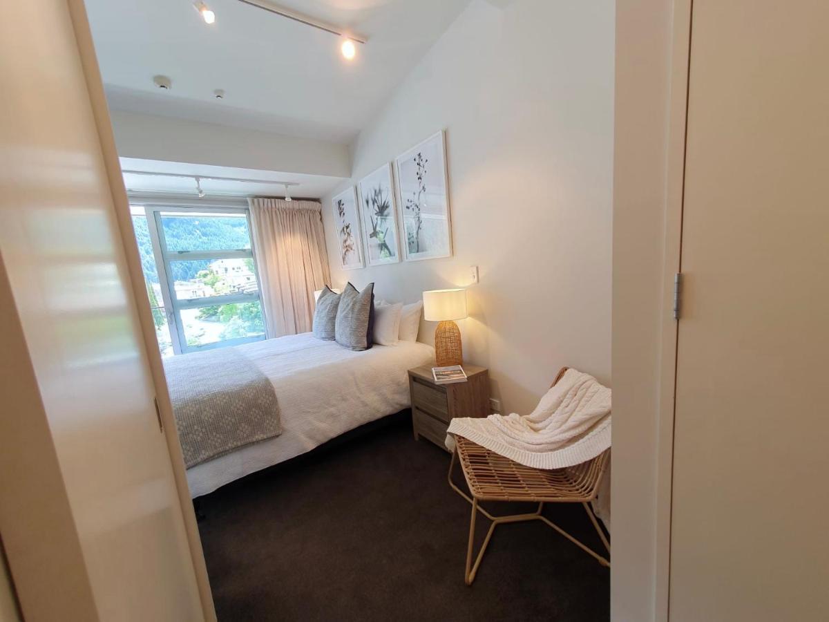Apartment Stylish Haven Luxury Interiors In Prime Location Queenstown