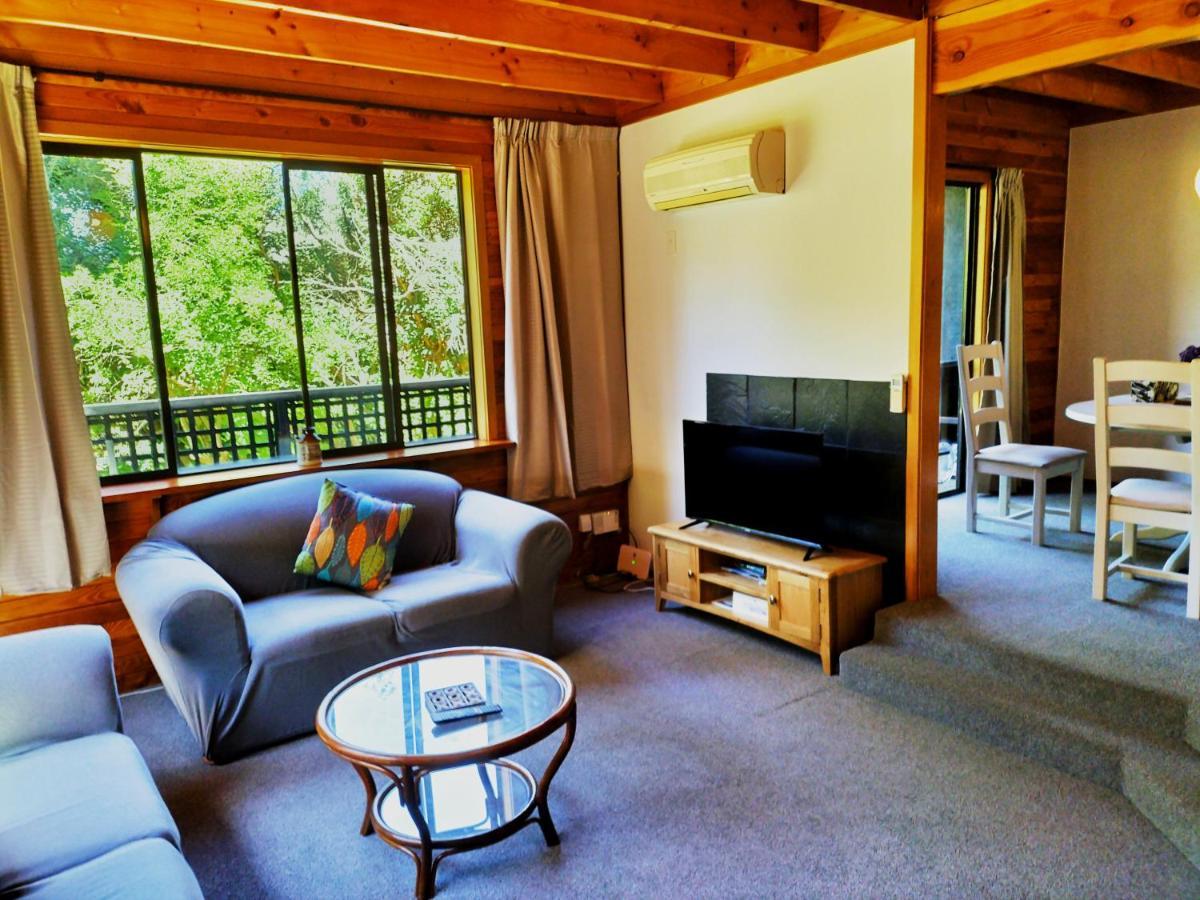 Holiday home Trees & Birdsong Queenstown