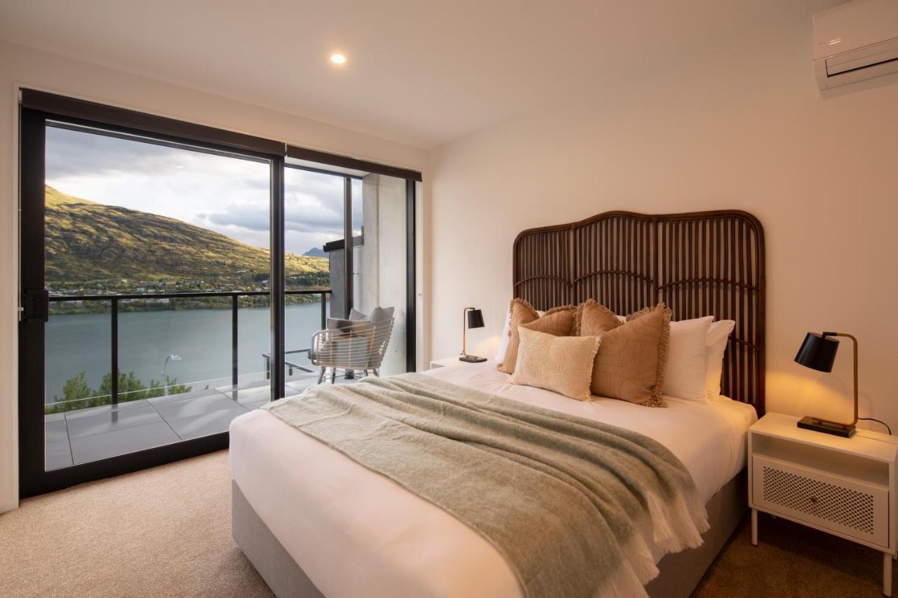 4 Bedroom With Elevated Views Of Wakatipu & The Remarkables Holiday home Queenstown