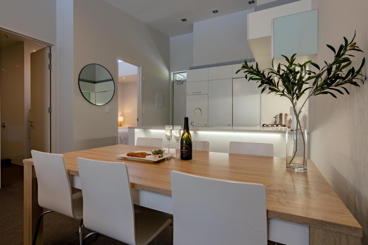 Apartment Stylish Haven Luxury Interiors In Prime Location *