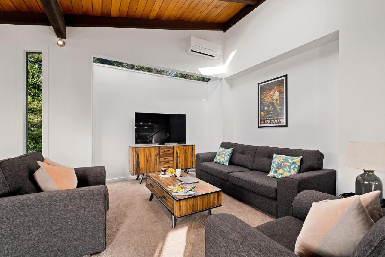Holiday home Lakefront Dream 4 Bed Queenstown