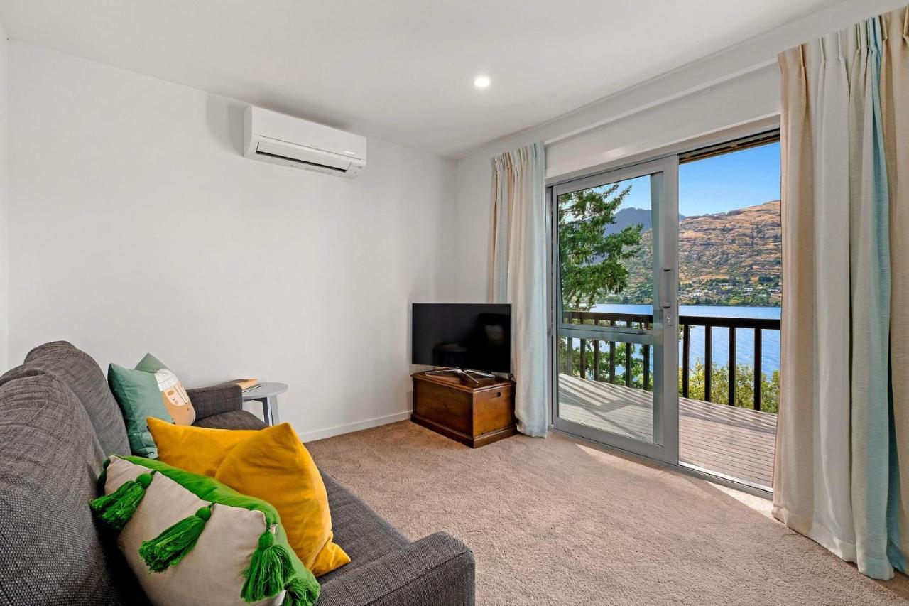 Lakefront Dream 4 Bed Queenstown
