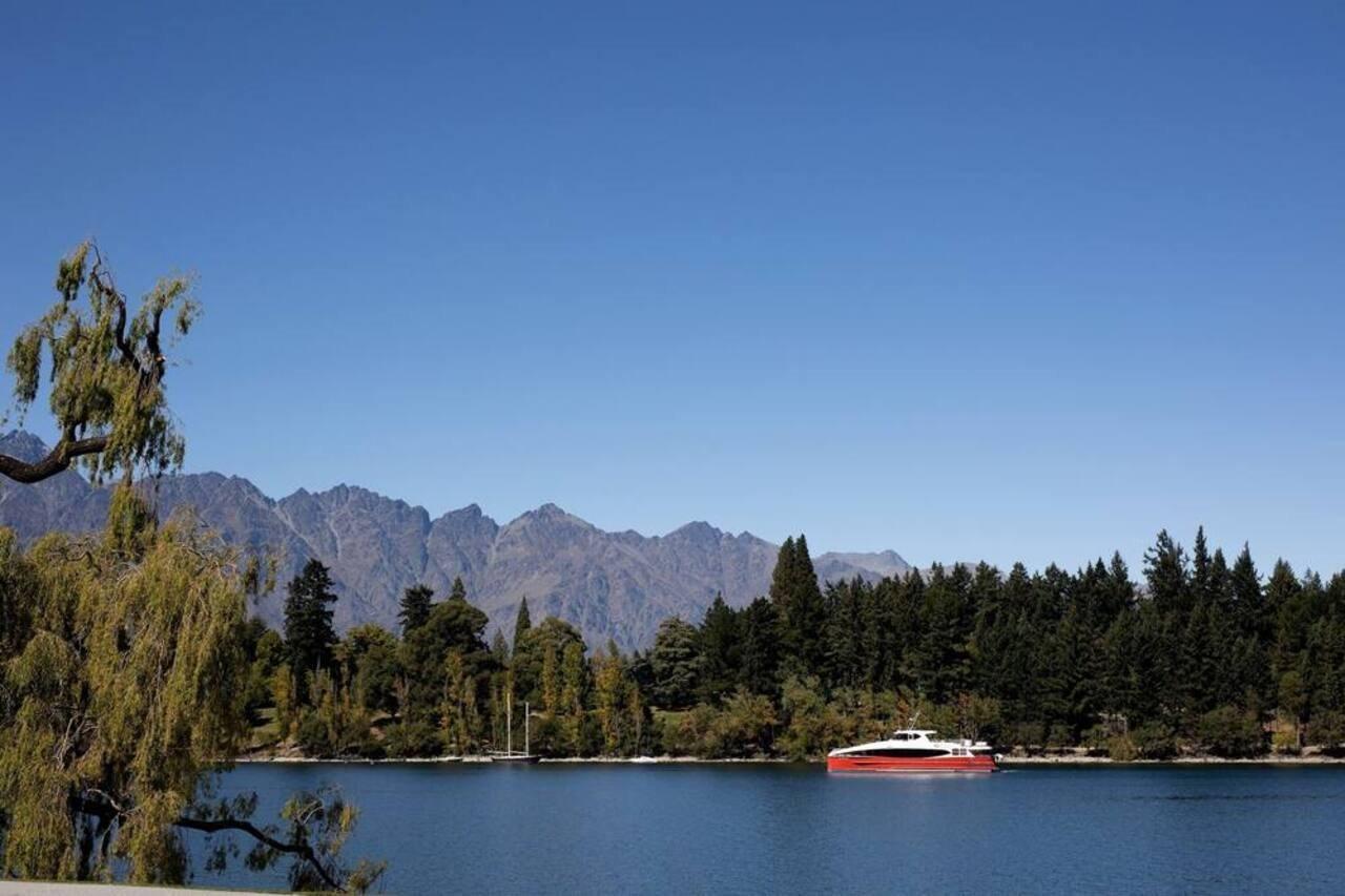 House Lakeside Queenstown