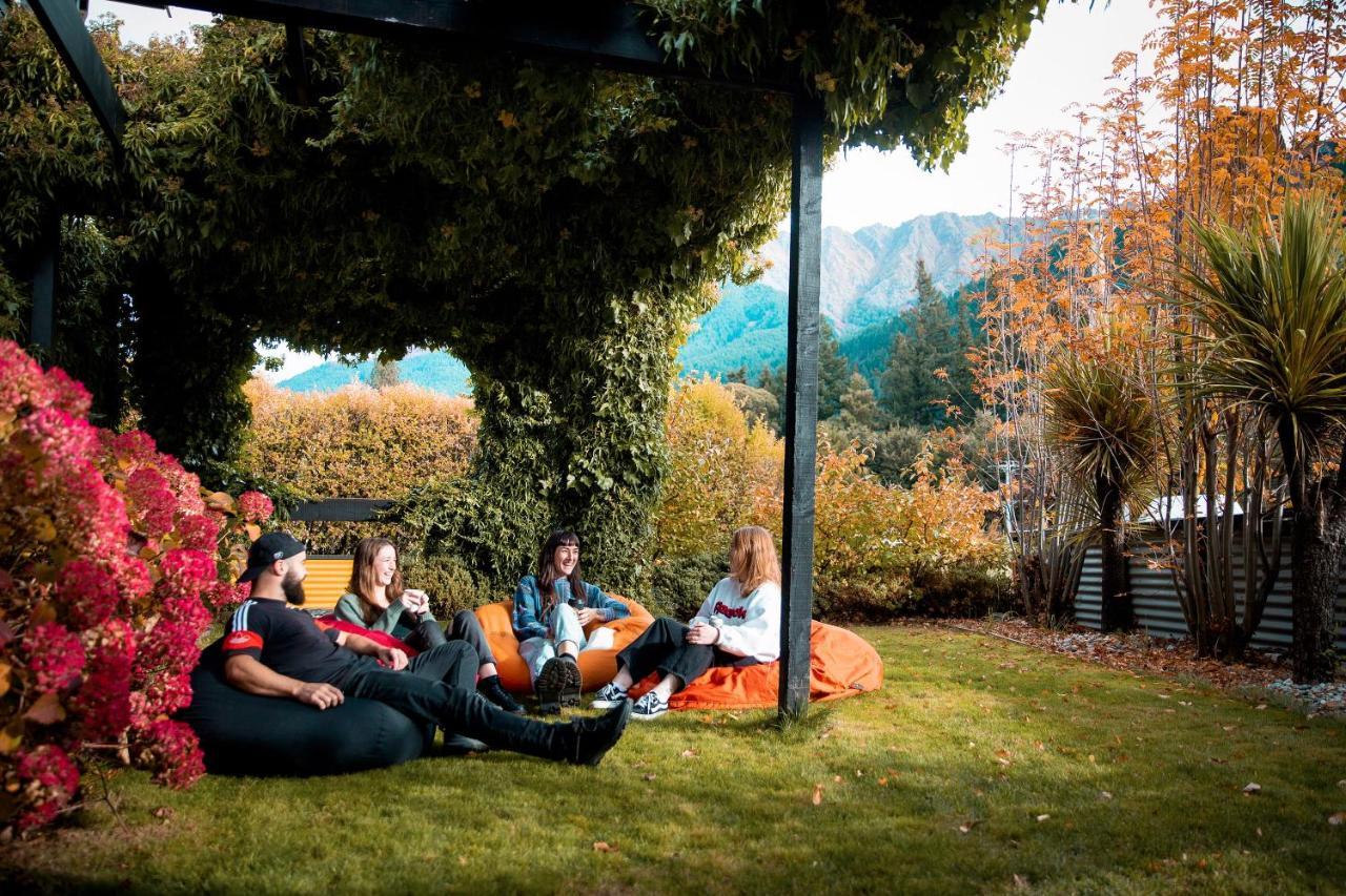 The Black Sheep Backpackers