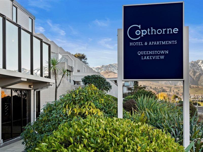 Hotel Copthorne & Lakeview